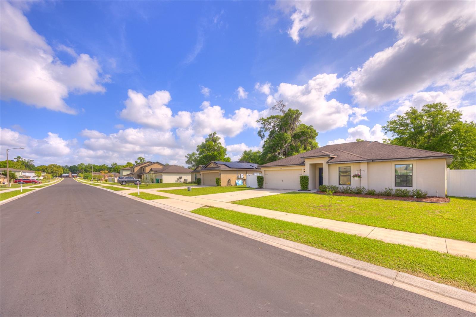 HIGHLANDS F - Residential