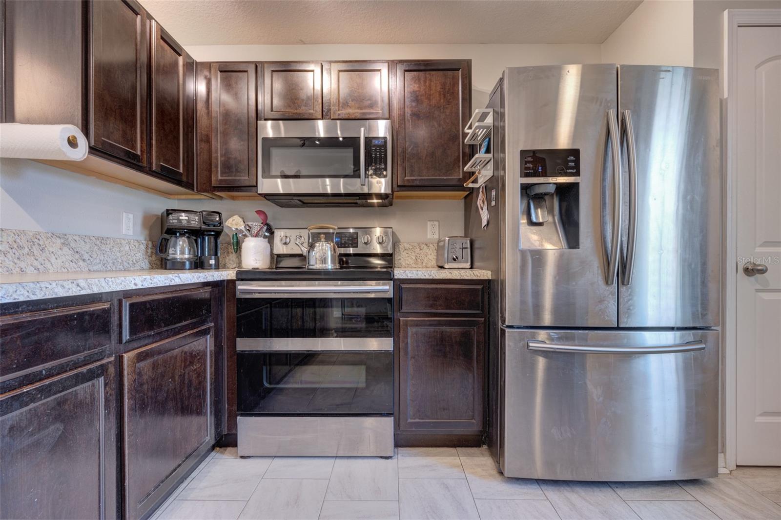 HIGHLANDS F - Residential