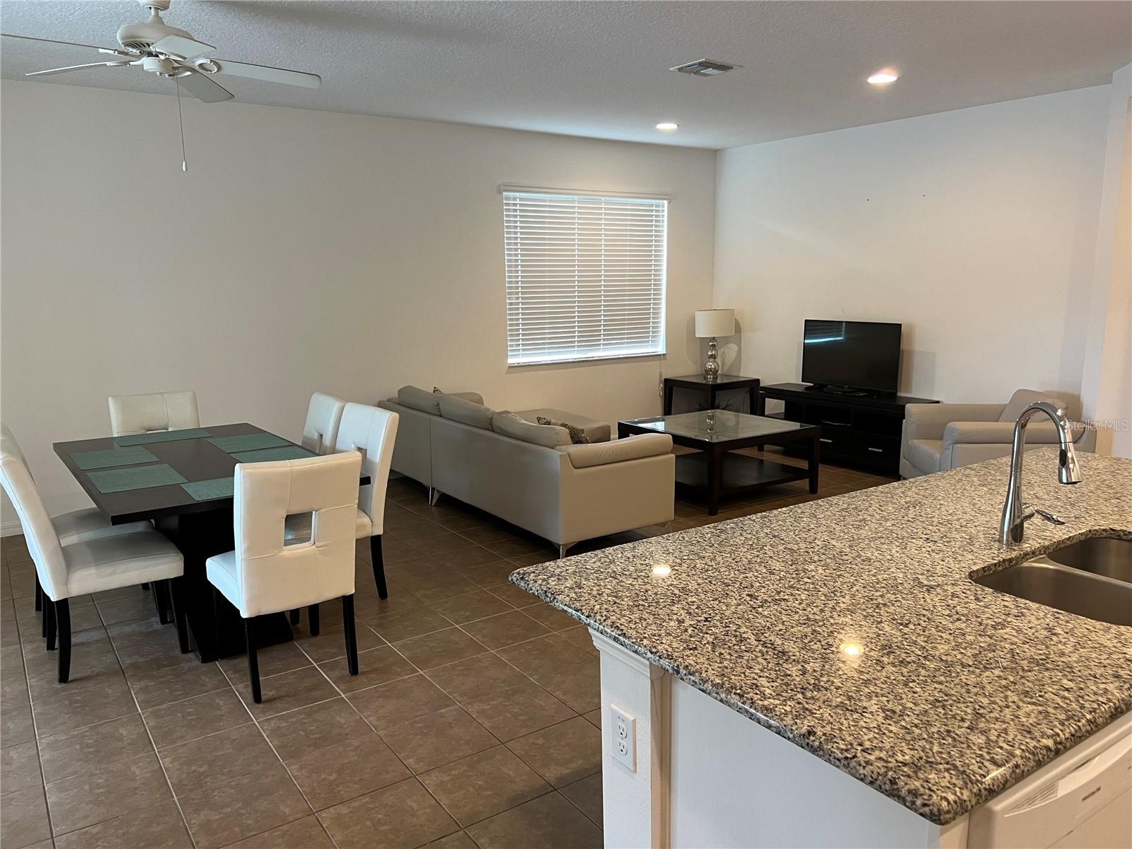 2529 ROSEMONT CIRCLE