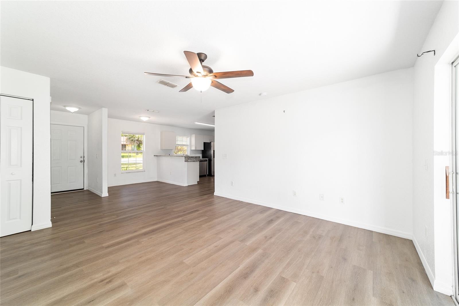 OCALA PARK ESTATE - Residential