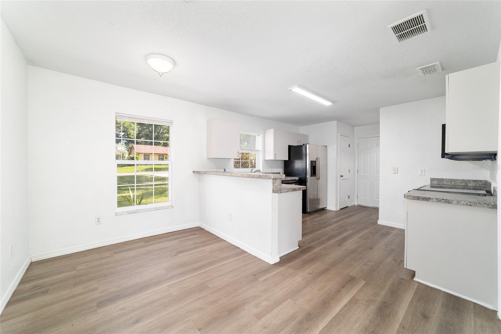 OCALA PARK ESTATE - Residential