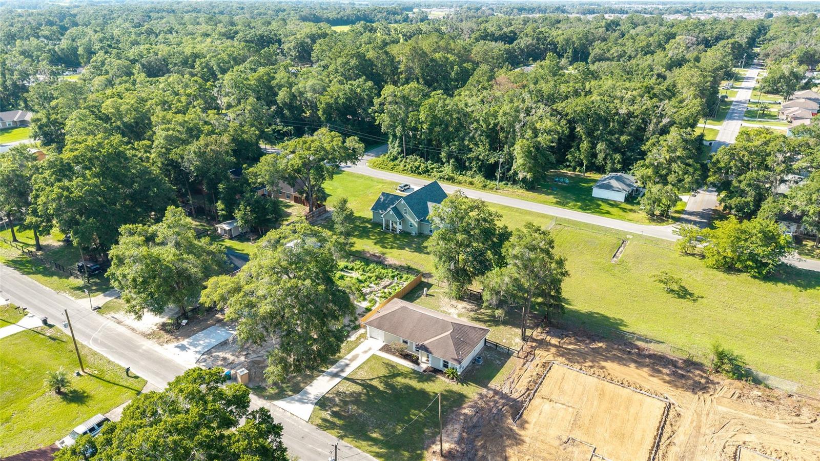 OCALA PARK ESTATE - Residential