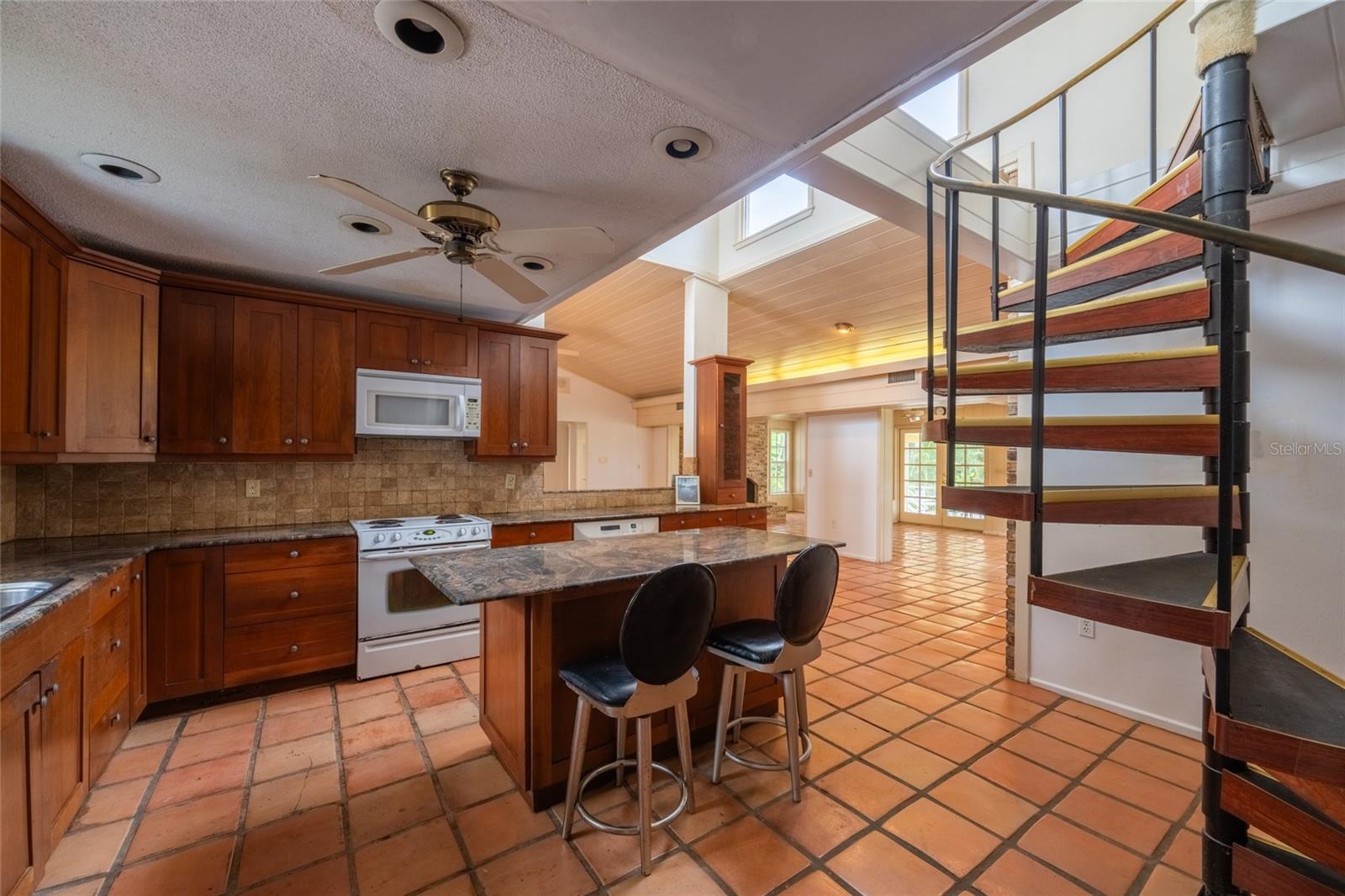 RIVERWOOD PARK REP - Residential