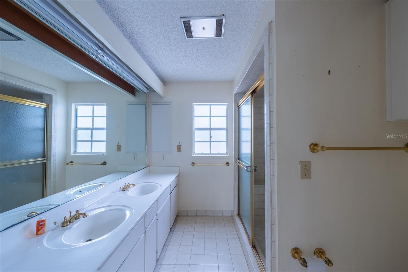 RIVERWOOD PARK REP - Residential