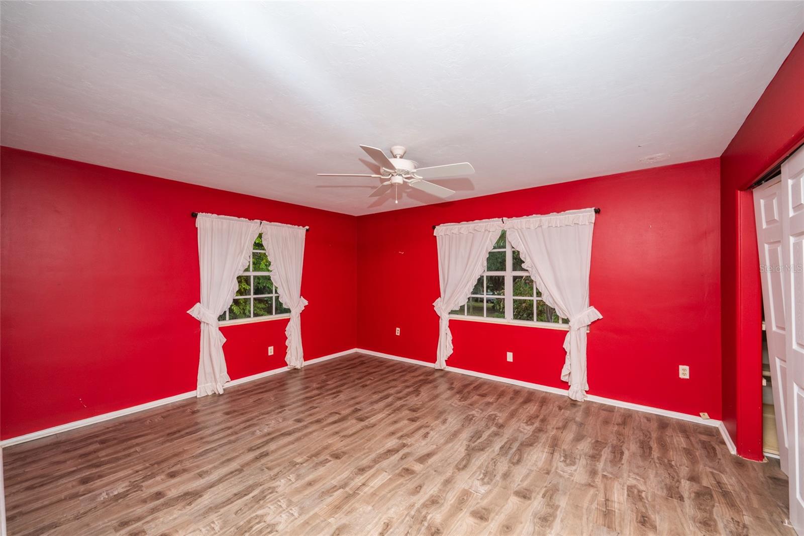 RIVERWOOD PARK REP - Residential