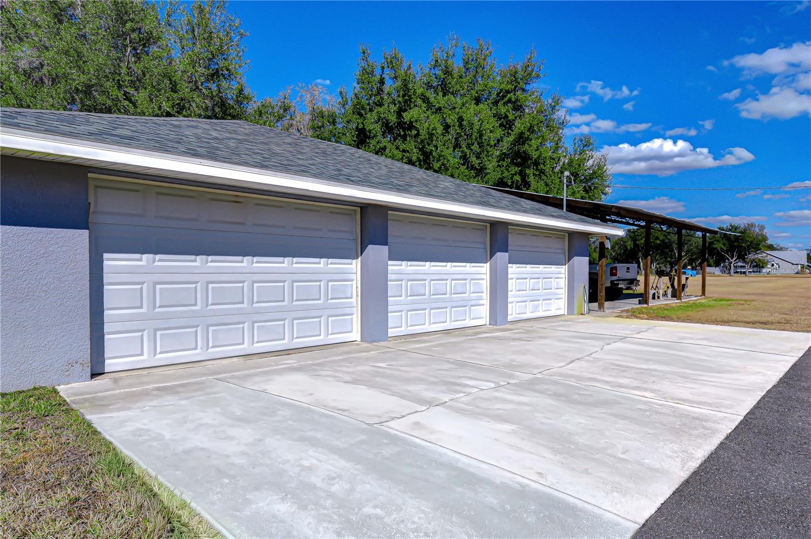 C T LEWIS ACRES - Residential