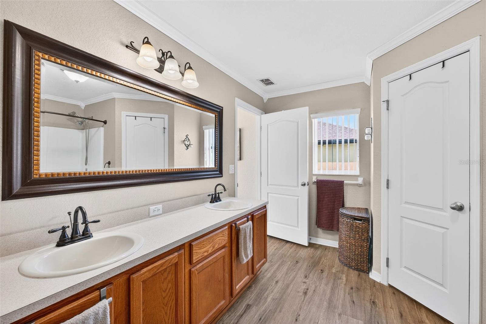 HUNTERS CROSSING PH 01 - Residential