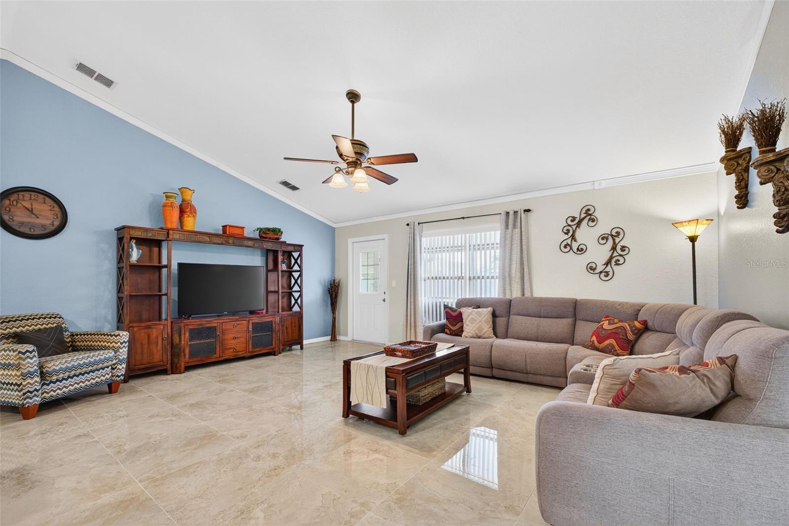 HUNTERS CROSSING PH 01 - Residential