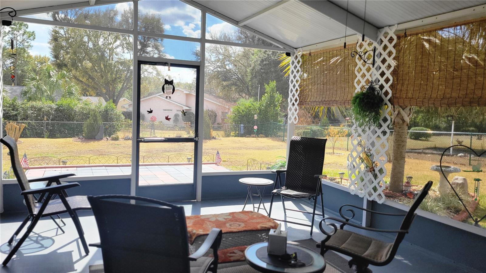 PALM CAY - Residential