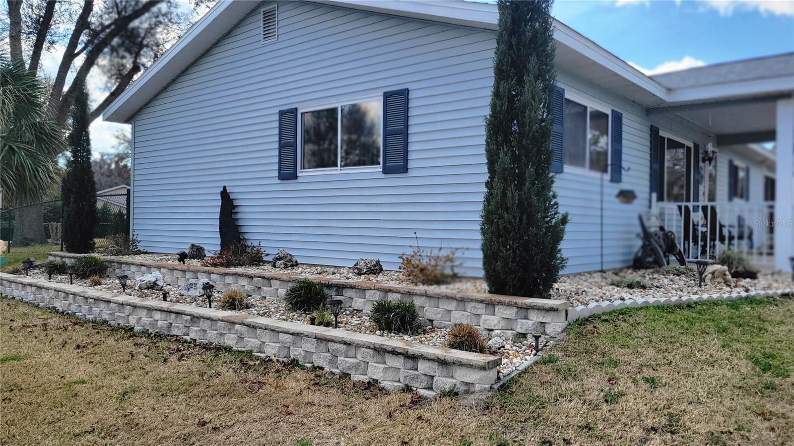 PALM CAY - Residential