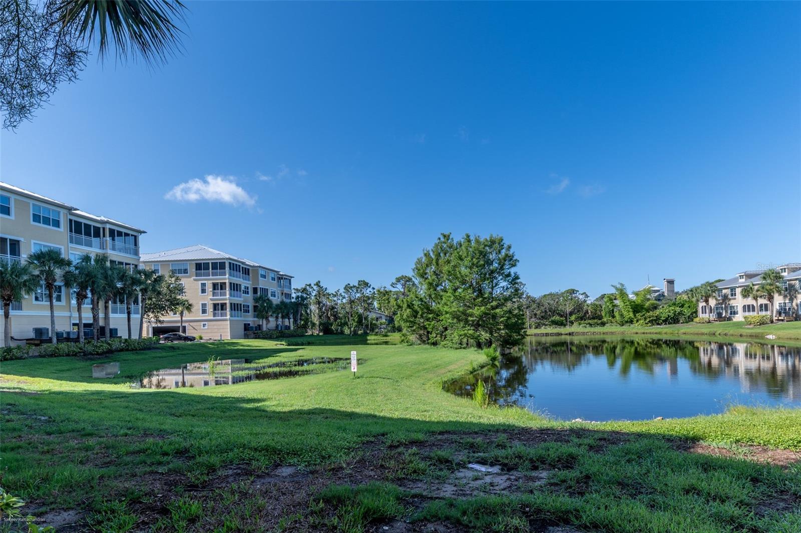 HAMMOCKS-PRESERVE PH 01 - Residential Lease