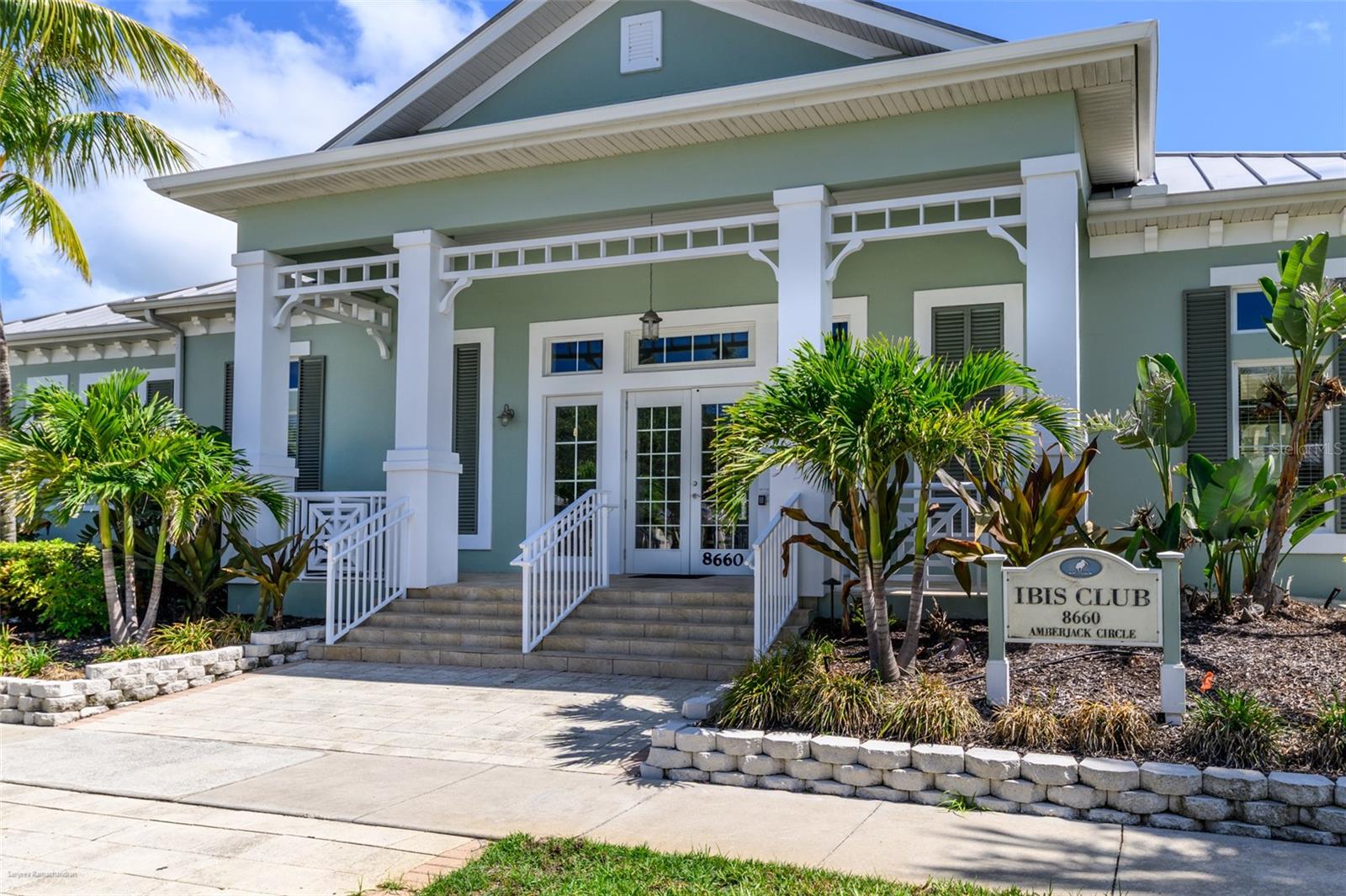HAMMOCKS-PRESERVE PH 01 - Residential Lease
