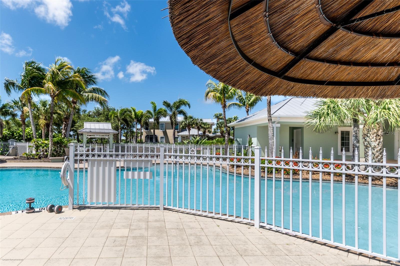 HAMMOCKS-PRESERVE PH 01 - Residential Lease