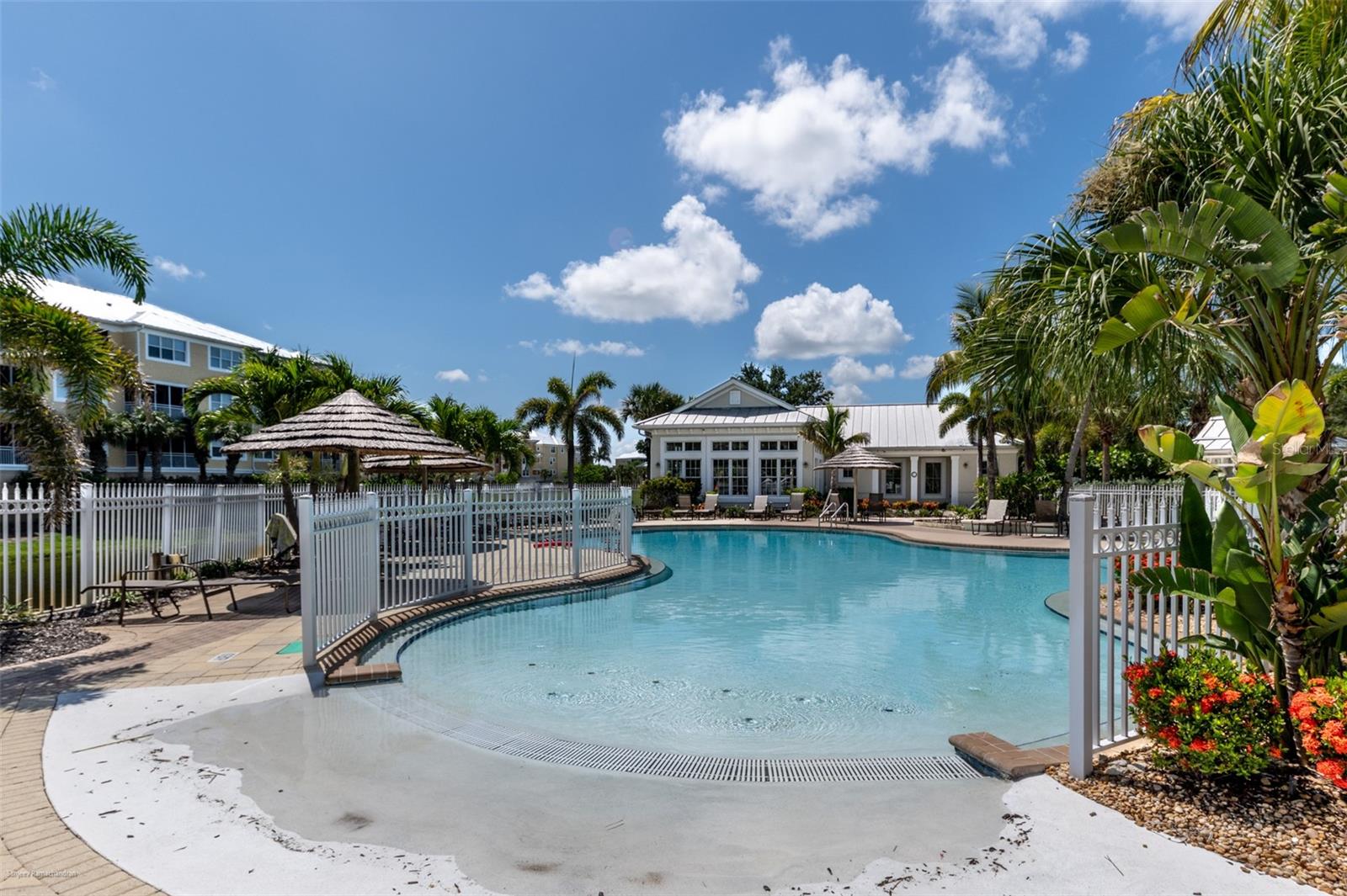 HAMMOCKS-PRESERVE PH 01 - Residential Lease