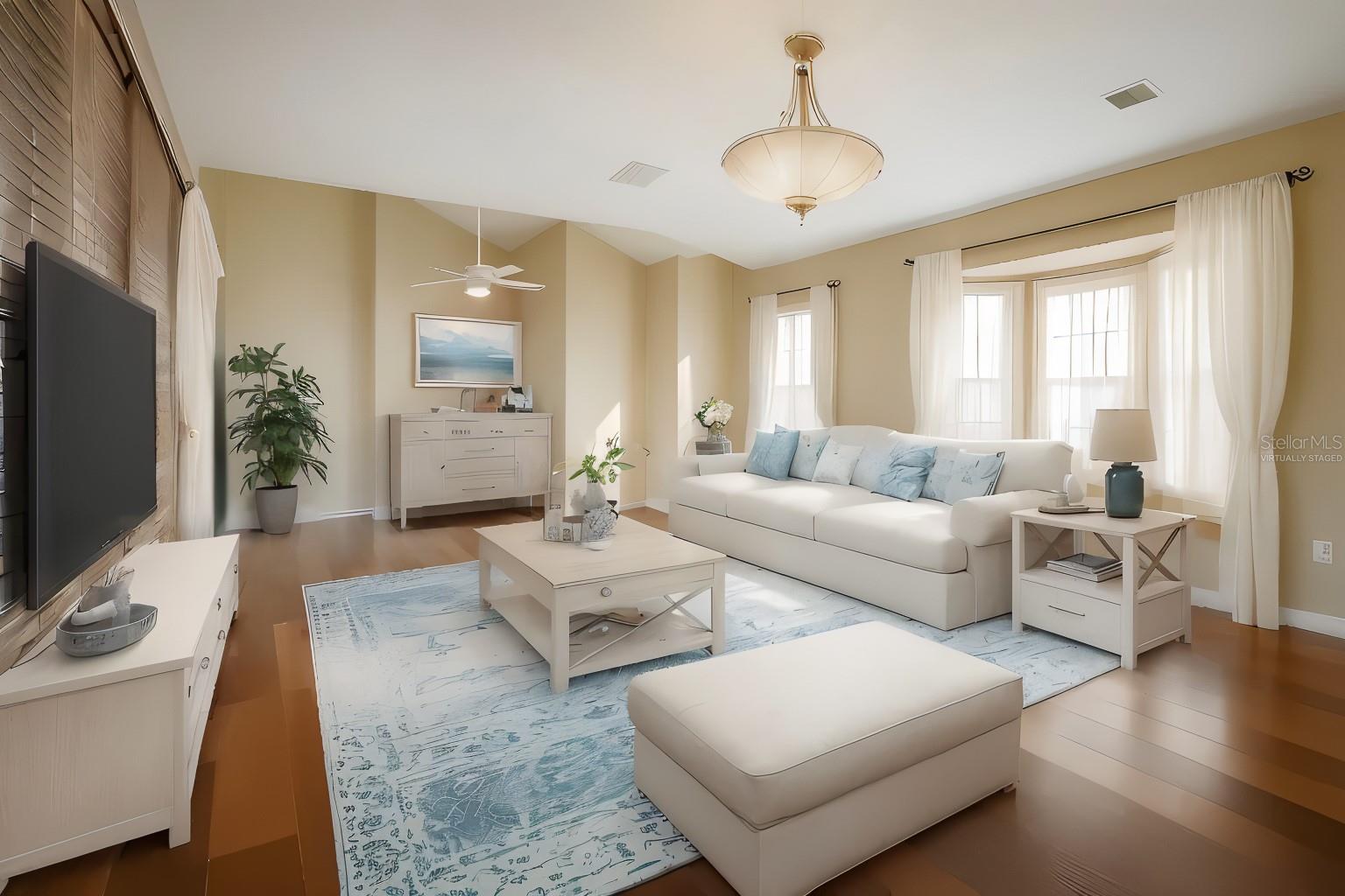 357 FAIRWAY POINTE CIRCLE