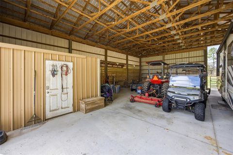 Tiny photo for 10532 SW 27th Avenue, Ocala, FL 34476 (MLS # OM717160)