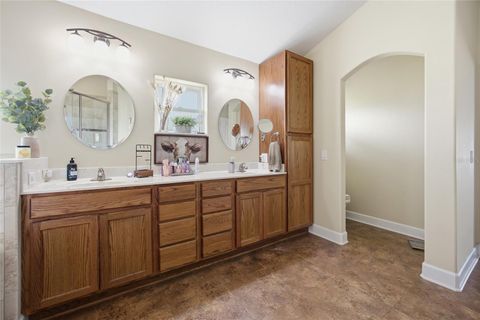 Tiny photo for 10532 SW 27th Avenue, Ocala, FL 34476 (MLS # OM717160)