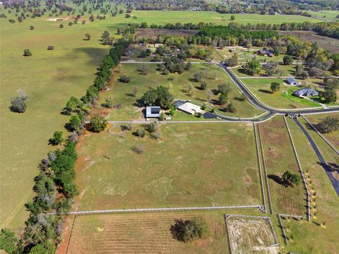 Tiny photo for 10532 SW 27th Avenue, Ocala, FL 34476 (MLS # OM717160)