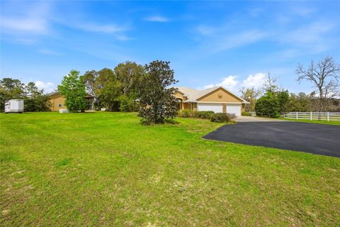 Tiny photo for 10532 SW 27th Avenue, Ocala, FL 34476 (MLS # OM717160)