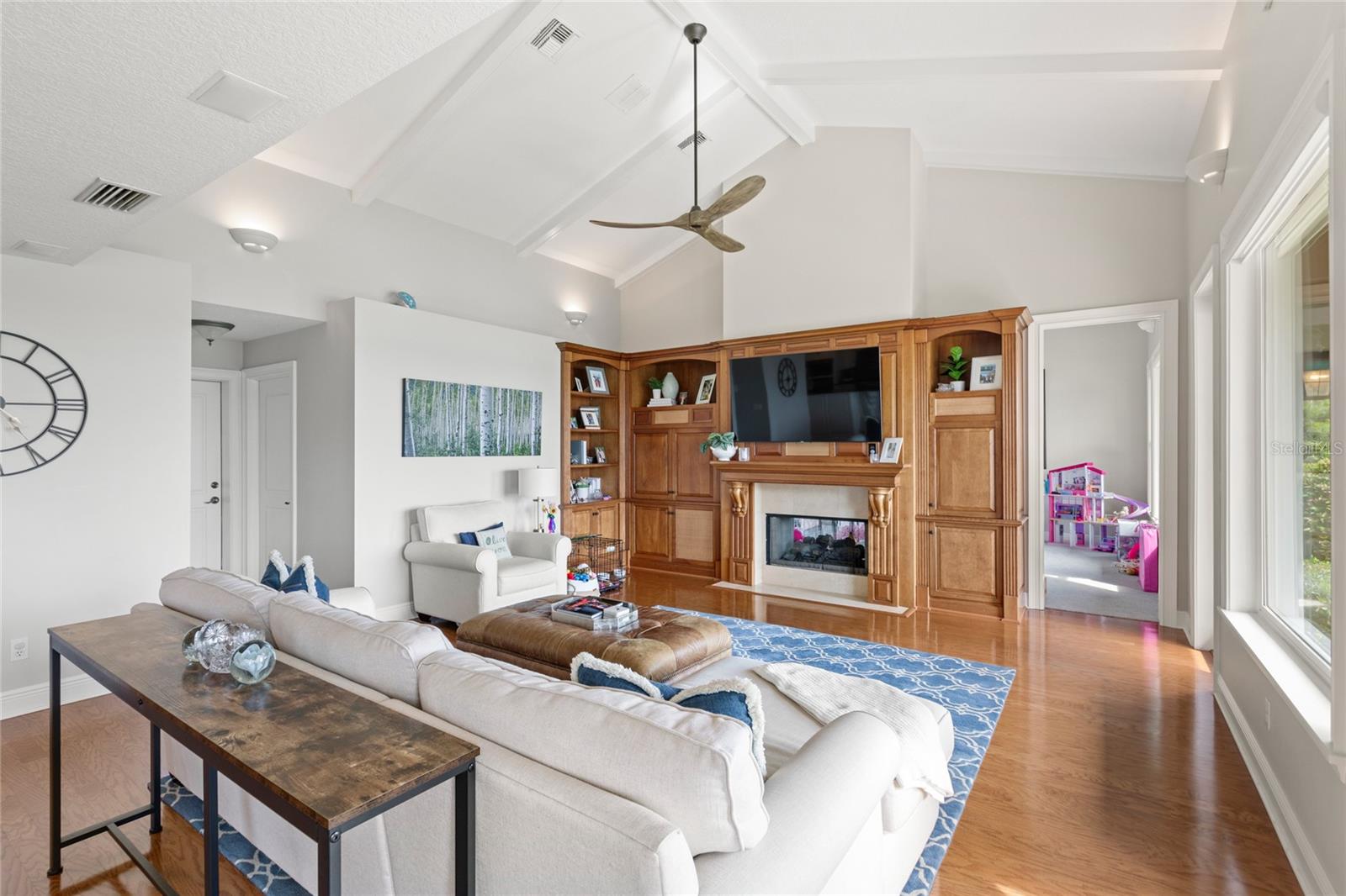 BAY POINT - Residential