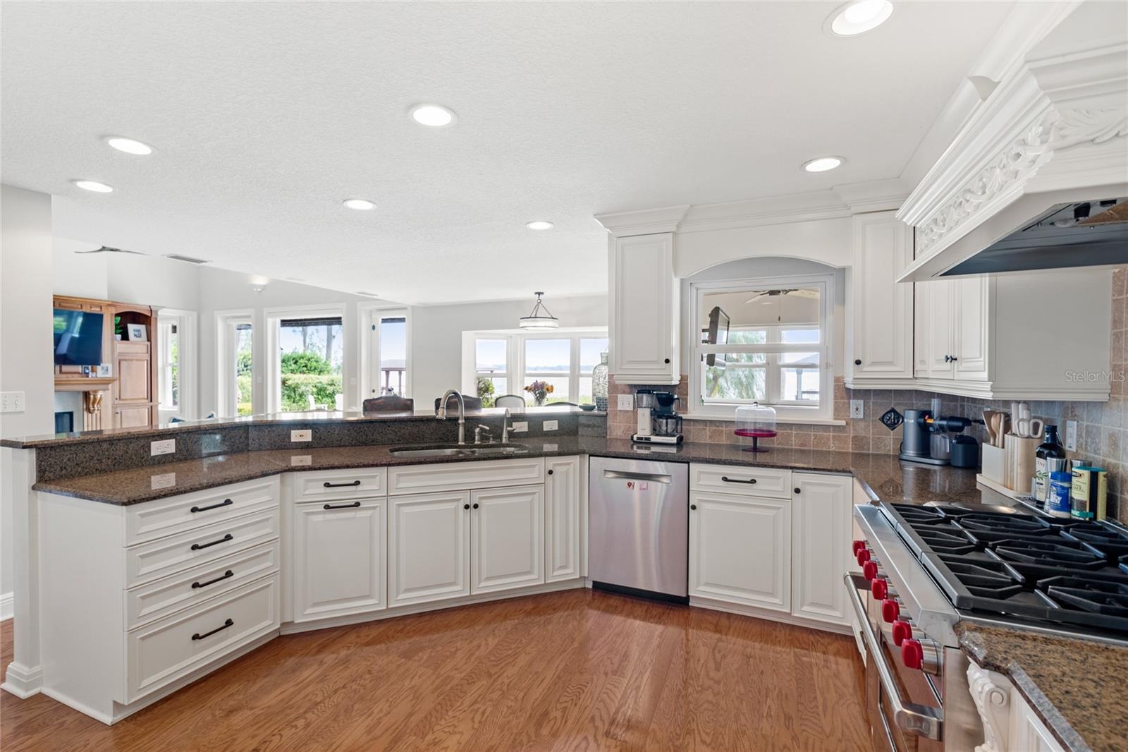 BAY POINT - Residential