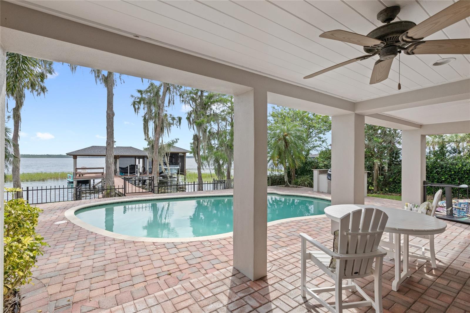 BAY POINT - Residential