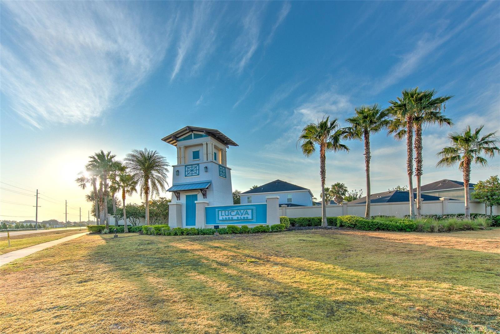 LUCAYA LAKE CLUB PH 2E - Residential