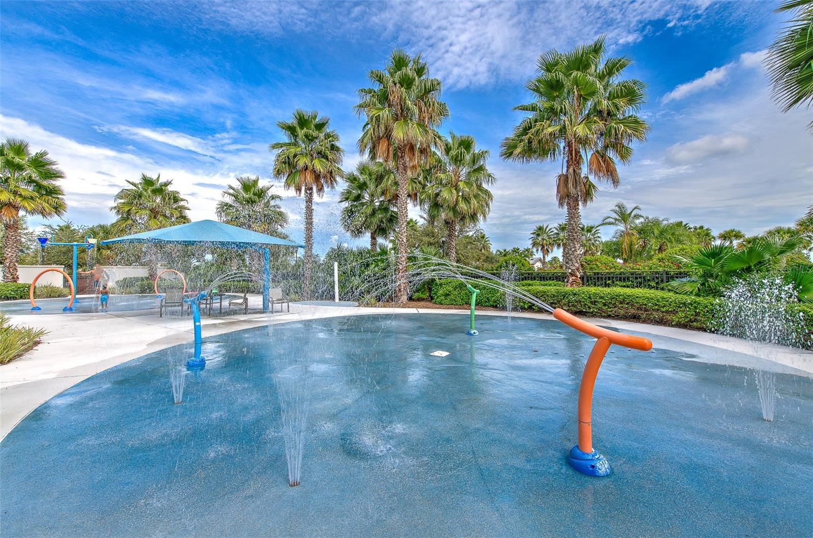 LUCAYA LAKE CLUB PH 2E - Residential