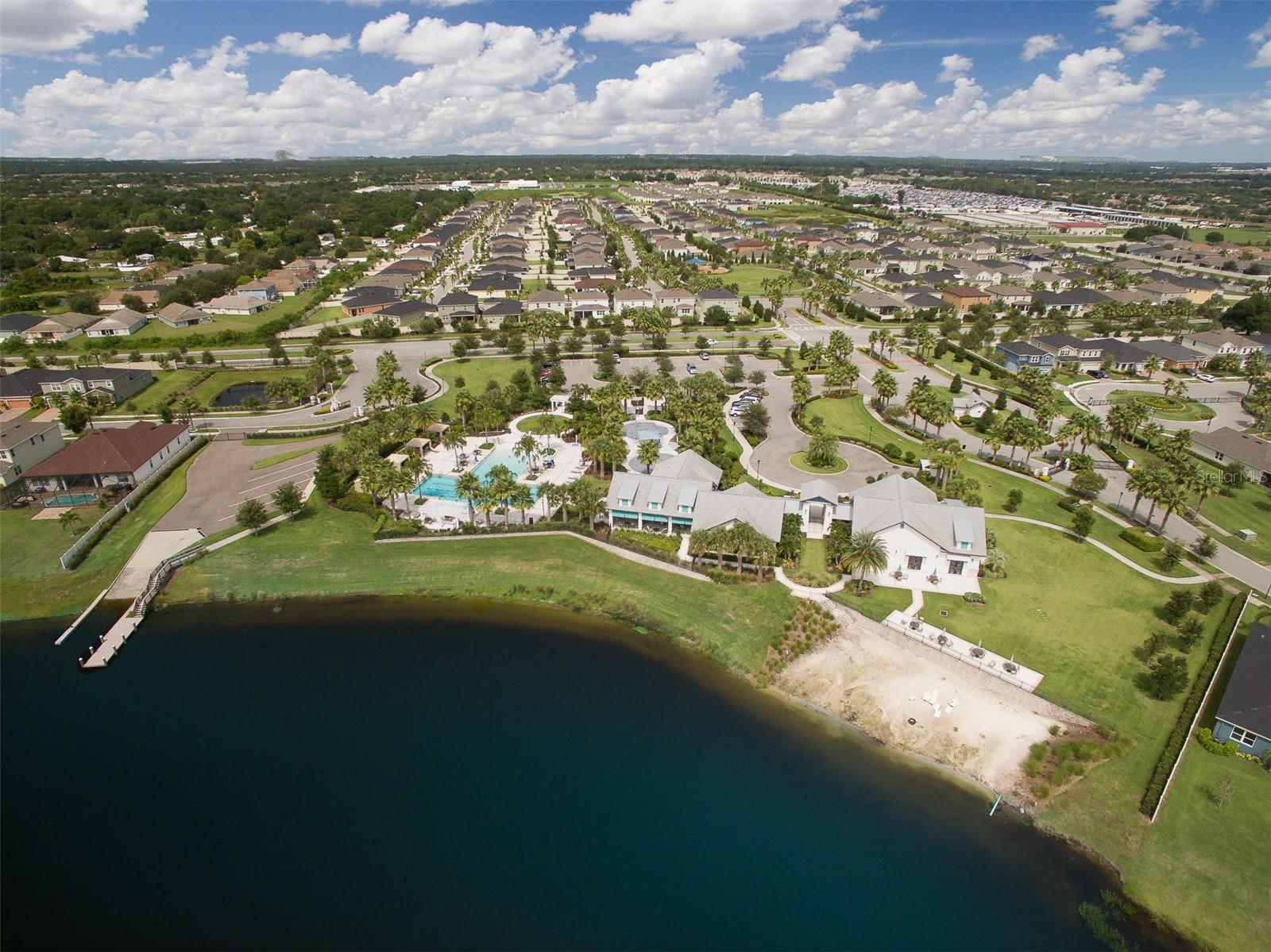 LUCAYA LAKE CLUB PH 2E - Residential