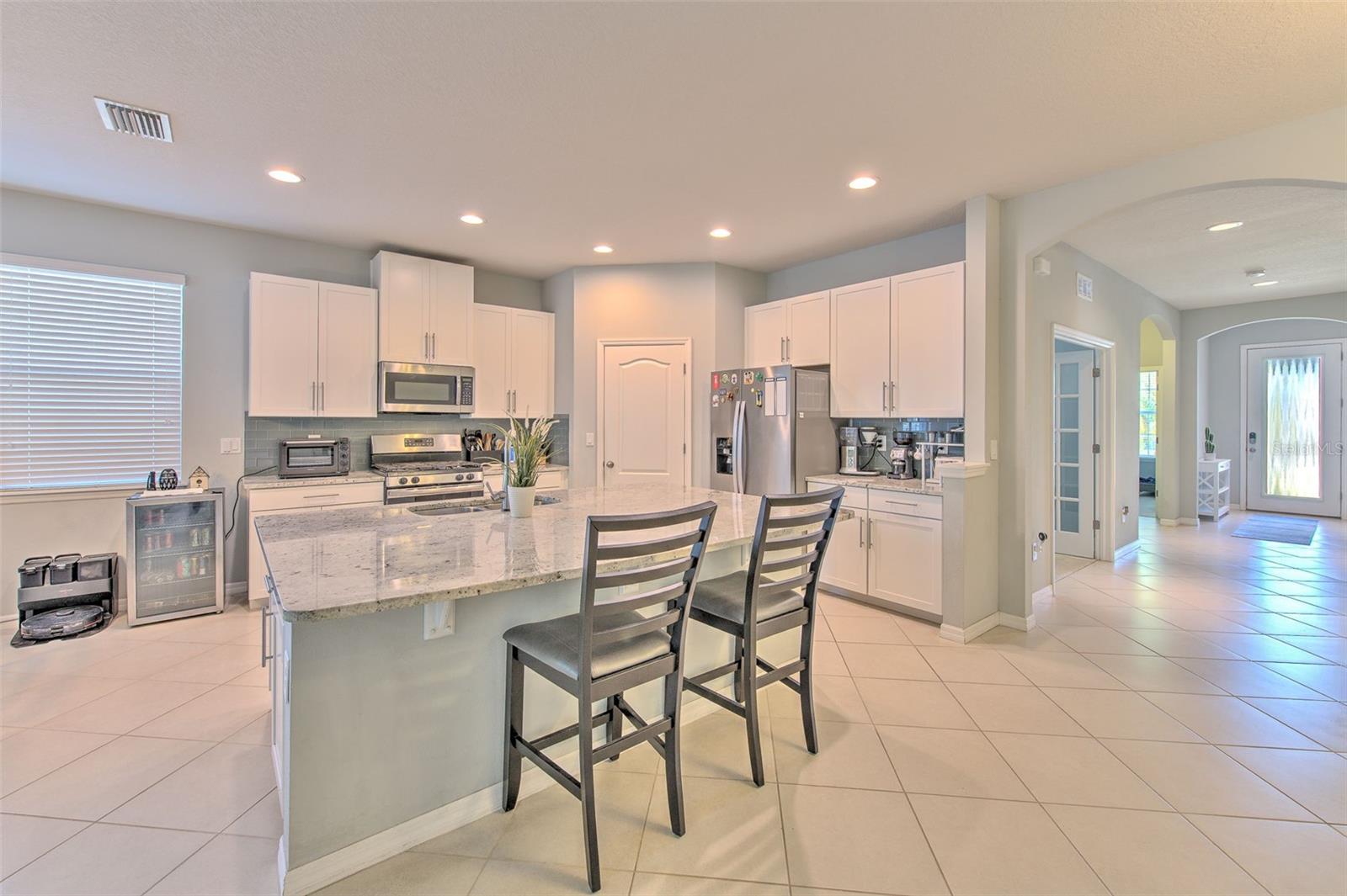 LUCAYA LAKE CLUB PH 2E - Residential