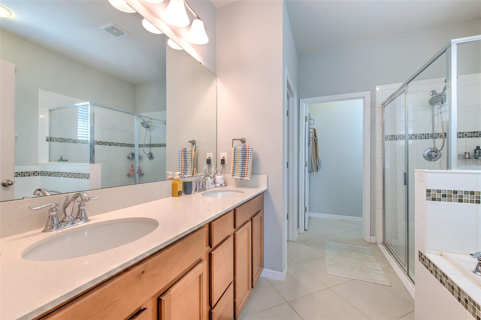 LUCAYA LAKE CLUB PH 2E - Residential