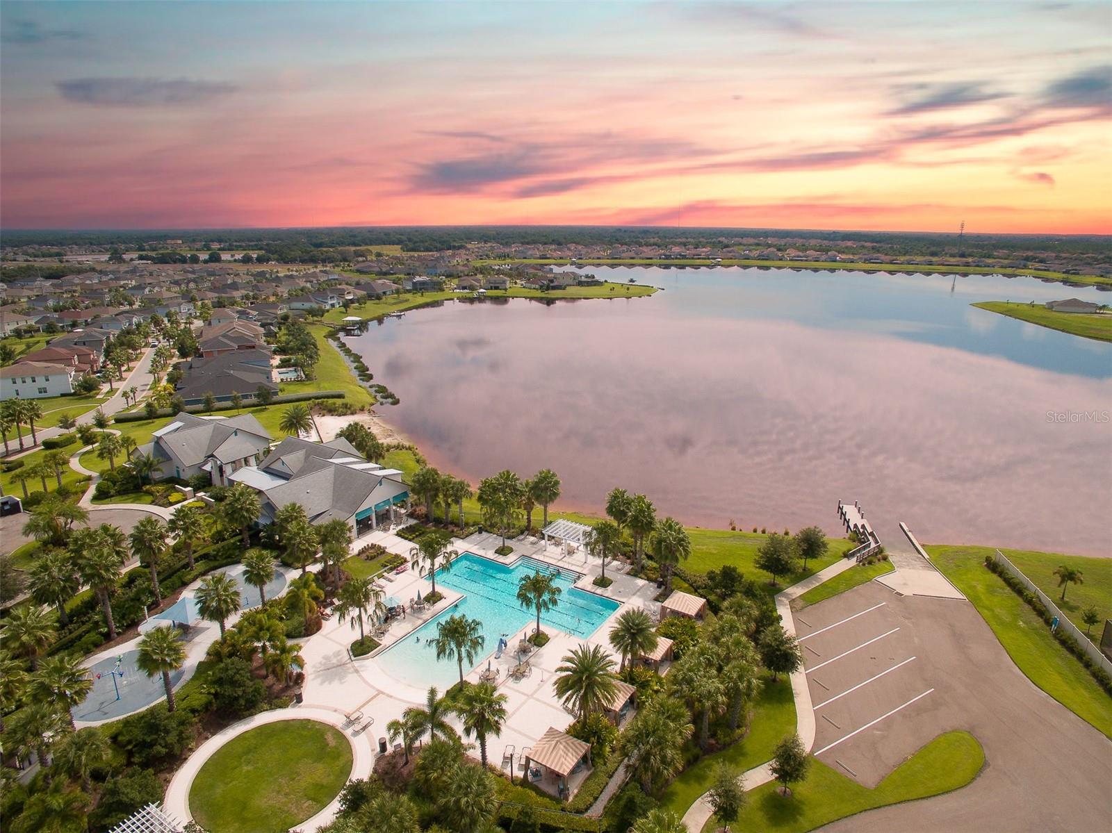 LUCAYA LAKE CLUB PH 2E - Residential