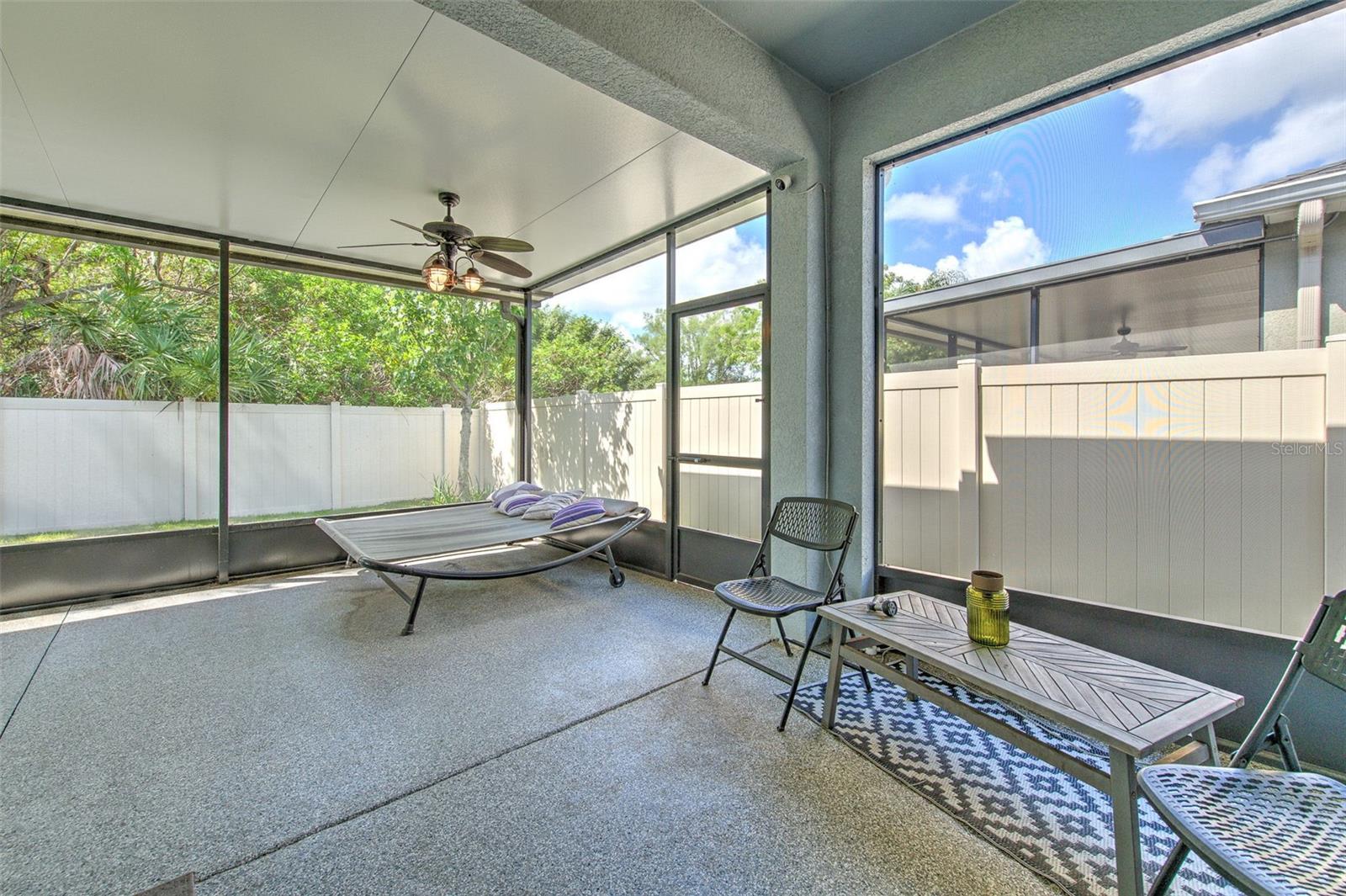 LUCAYA LAKE CLUB PH 2E - Residential