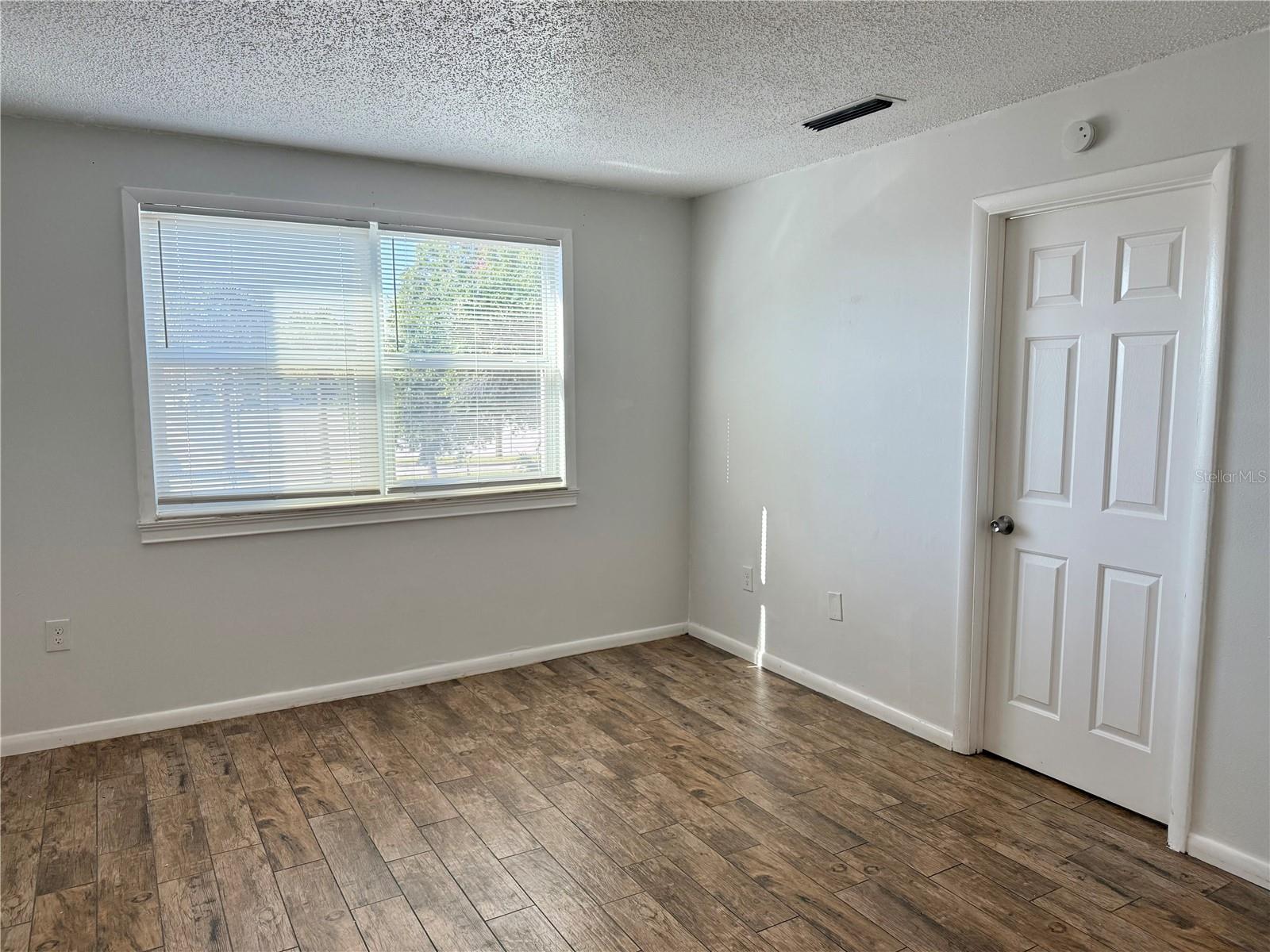 WESTCHESTER MANOR A CONDOMINIU - Residential Lease