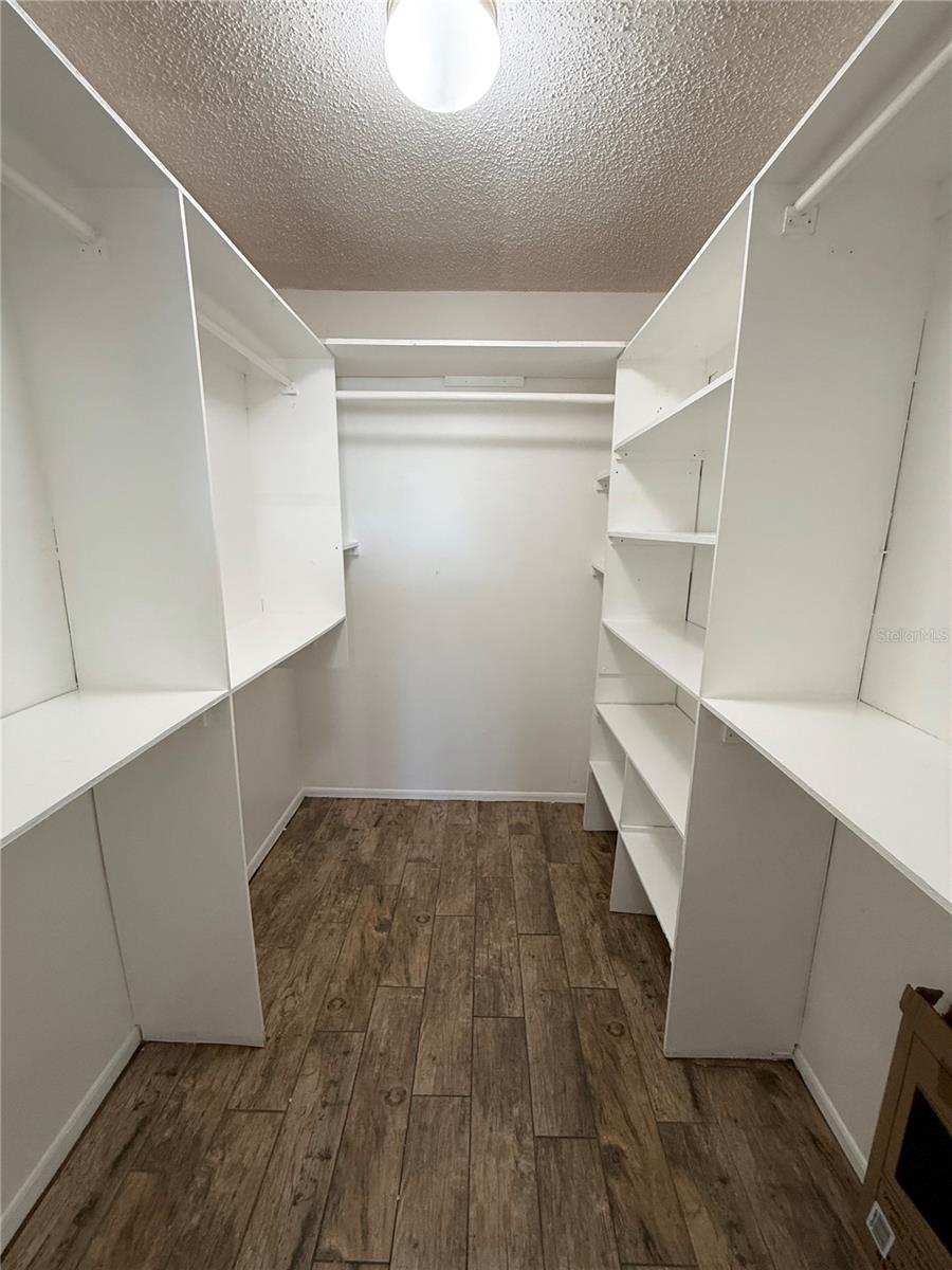 WESTCHESTER MANOR A CONDOMINIU - Residential Lease