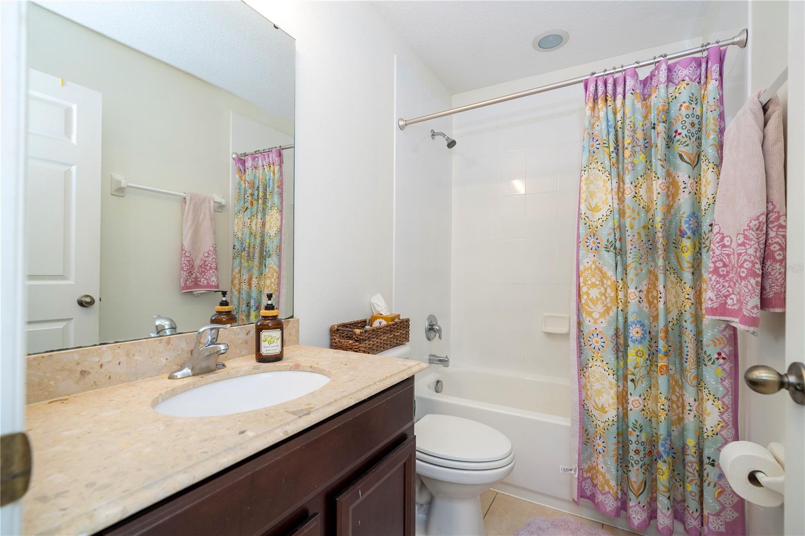 CLAYTON CROSSING TOWNHOMES SECOND AMENDM - Residential