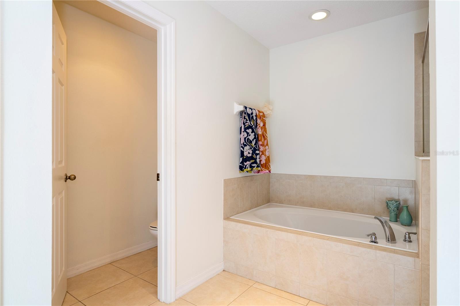 CLAYTON CROSSING TOWNHOMES SECOND AMENDM - Residential