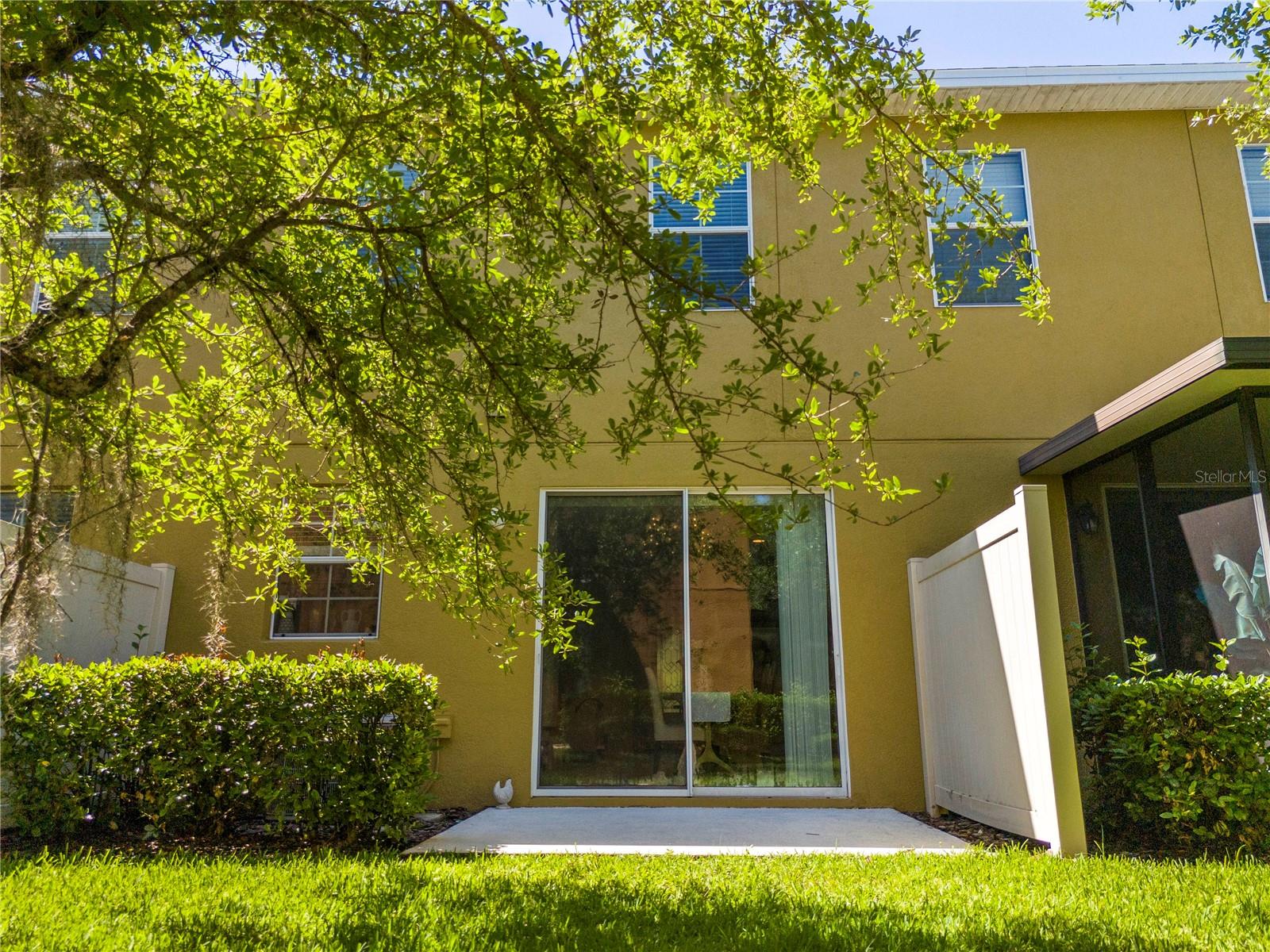 CLAYTON CROSSING TOWNHOMES SECOND AMENDM - Residential