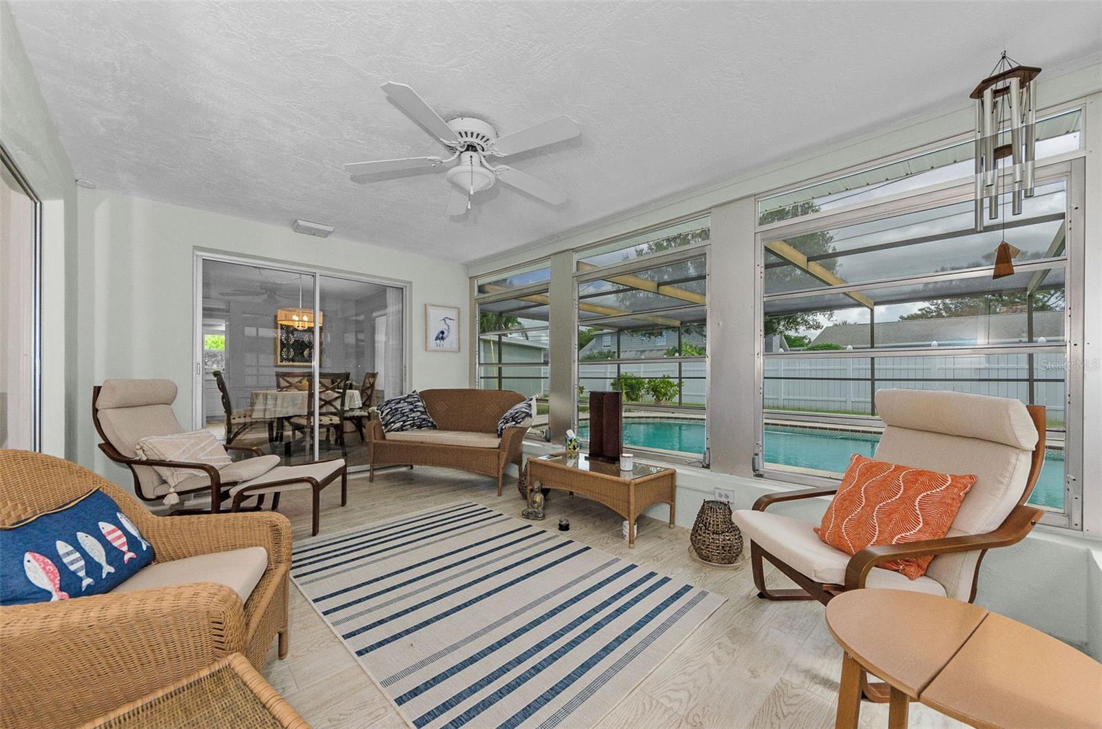 LAKESIDE TERRACE 1ST ADD - Residential Lease