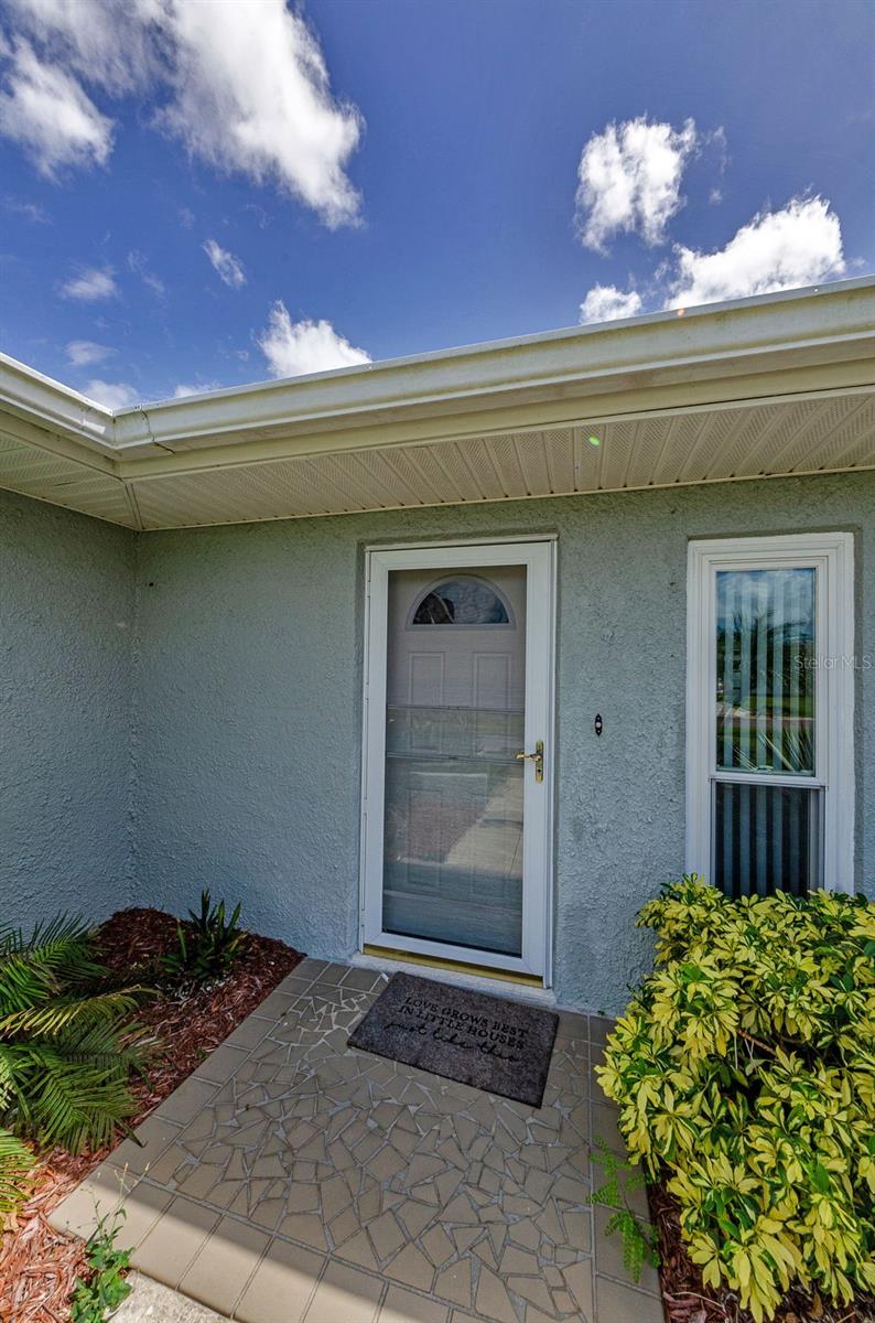 LAKESIDE TERRACE 1ST ADD - Residential Lease
