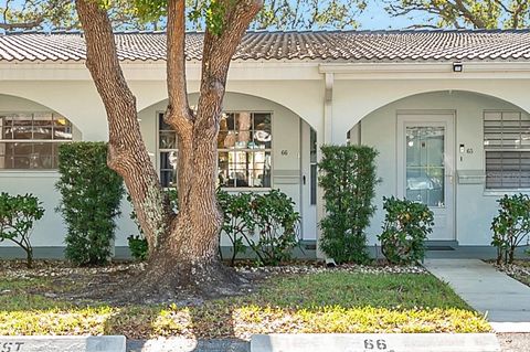 A home in SEMINOLE