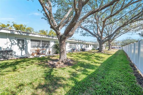 A home in SEMINOLE