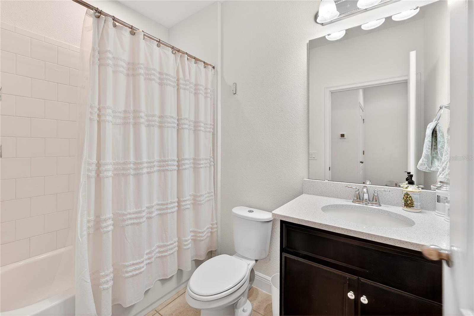 LAUREATE PARK NEIGHBORHOOD CENTER PHASE - Residential