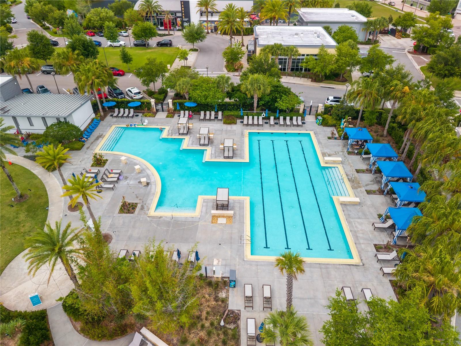 LAUREATE PARK NEIGHBORHOOD CENTER PHASE - Residential