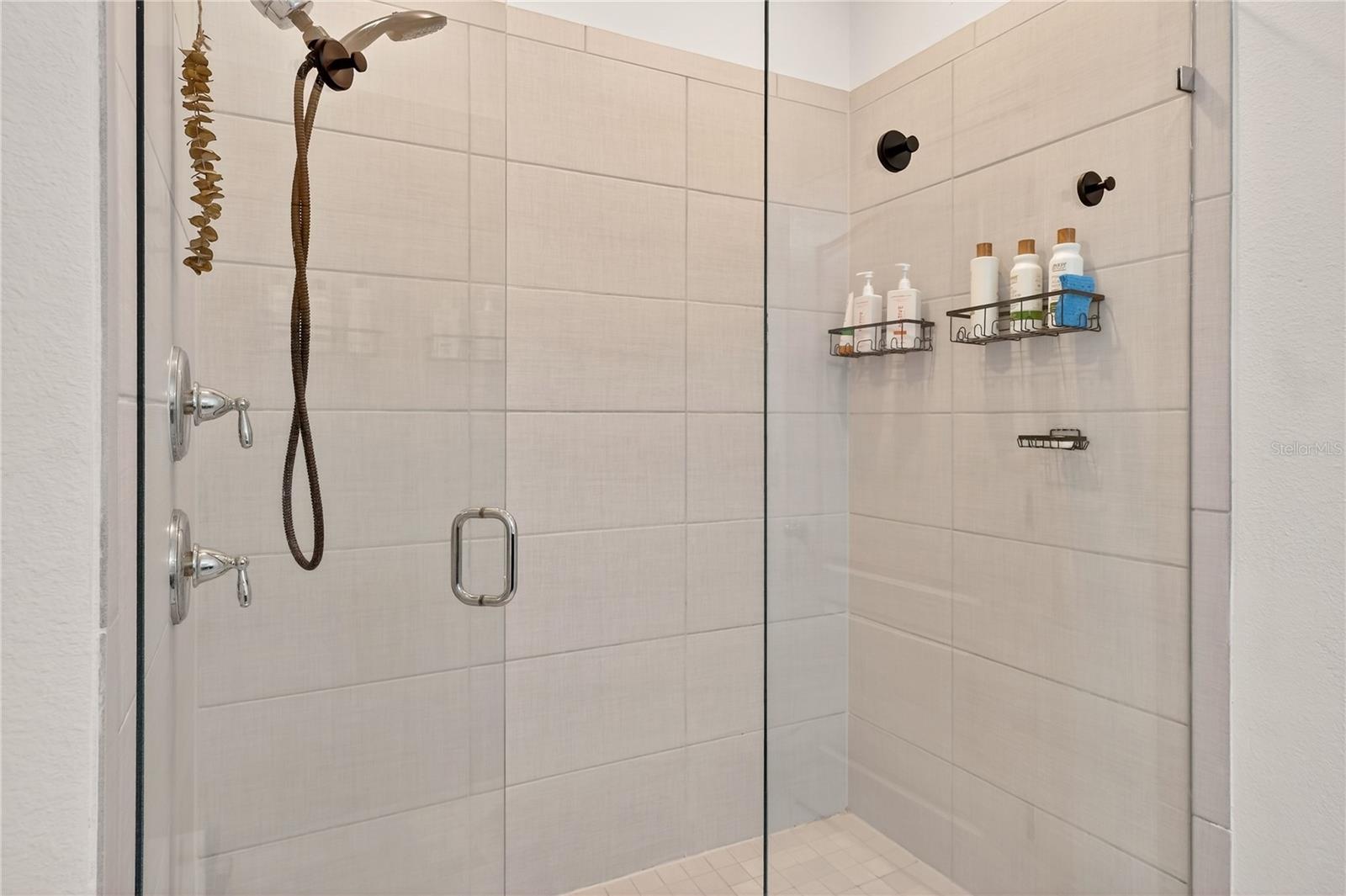 LAUREATE PARK NEIGHBORHOOD CENTER PHASE - Residential