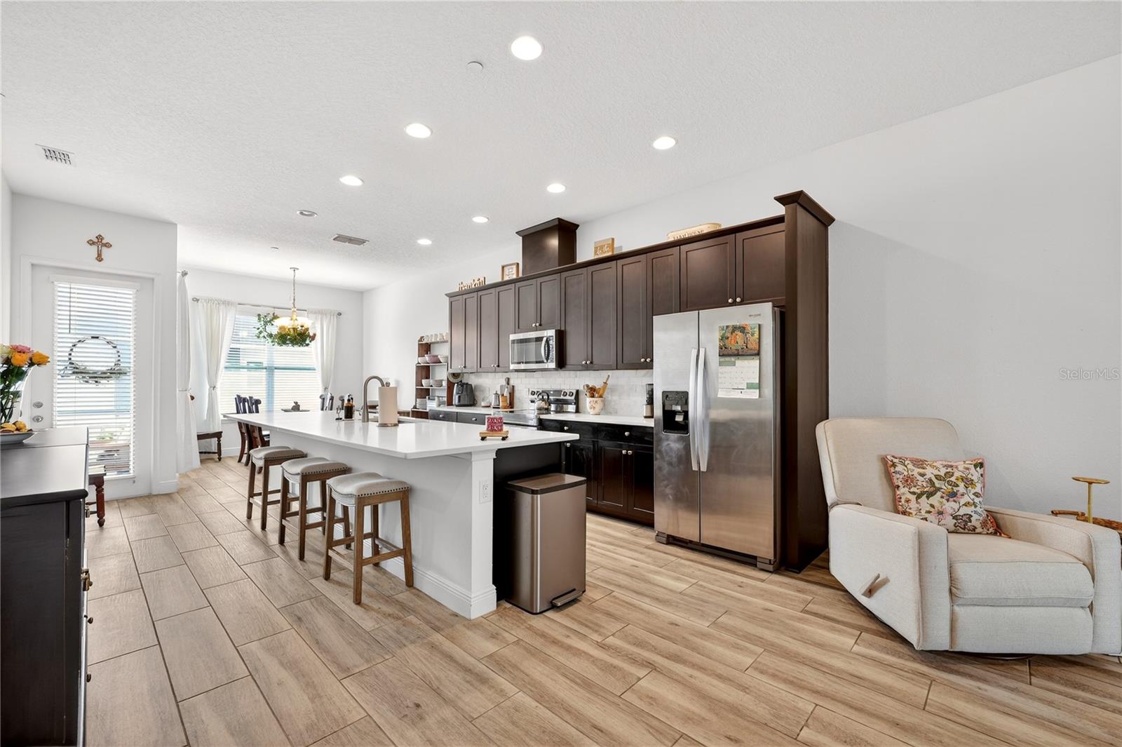 LAUREATE PARK NEIGHBORHOOD CENTER PHASE - Residential