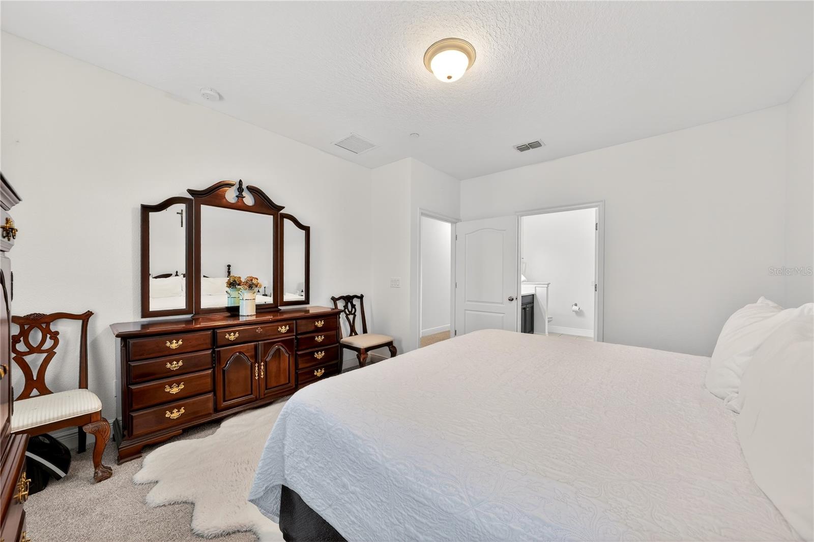 LAUREATE PARK NEIGHBORHOOD CENTER PHASE - Residential