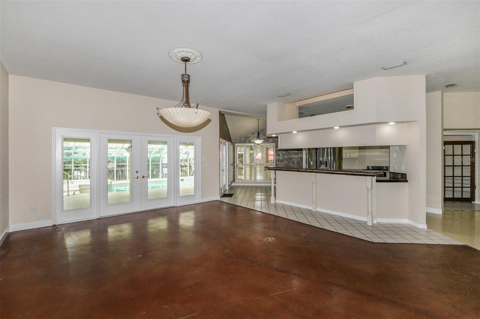 750 NW SNUG HARBOR ROAD