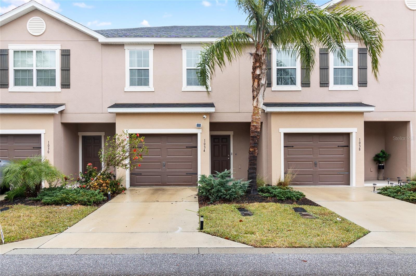 1034 GRANTHAM DRIVE