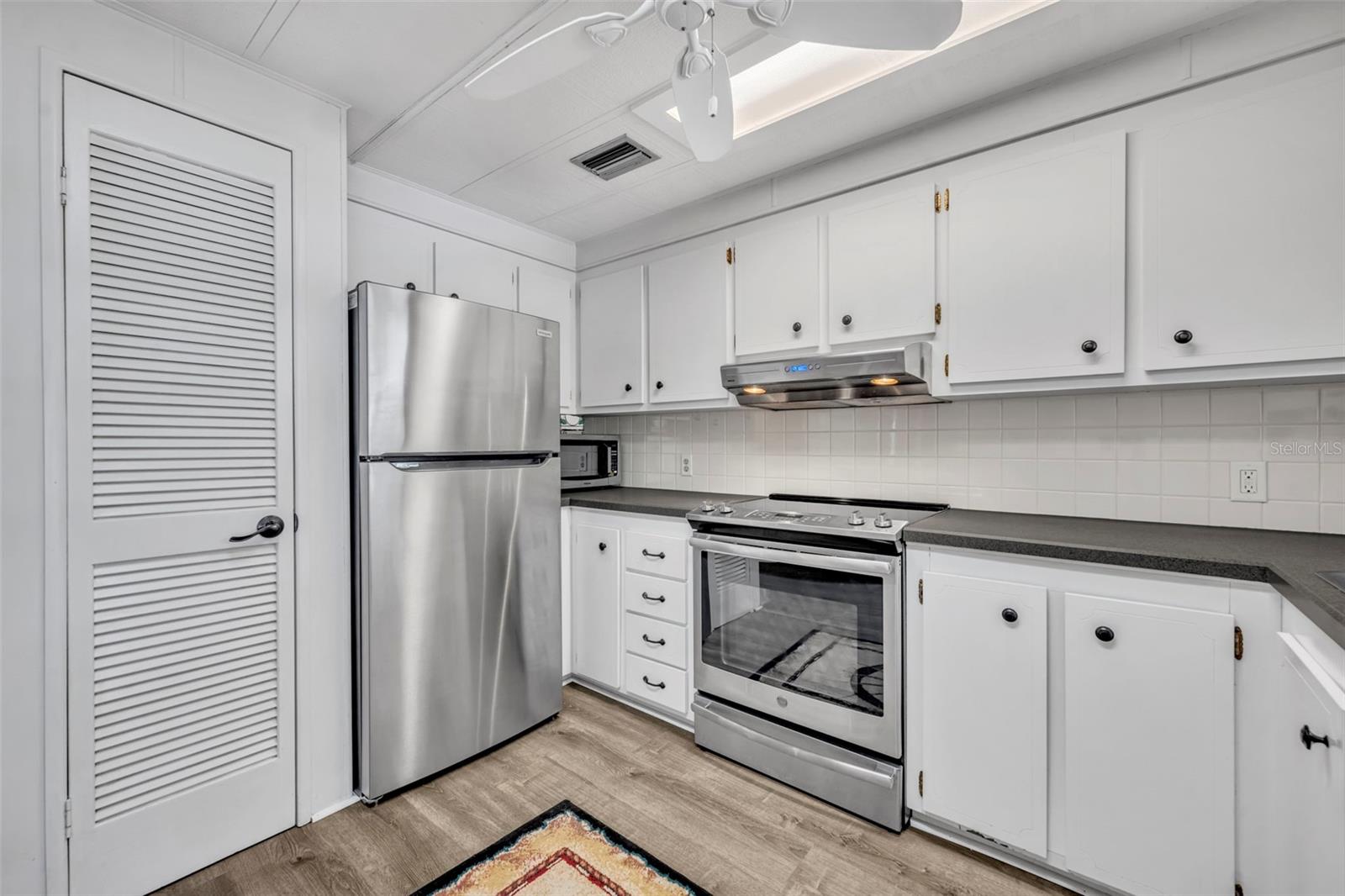 OAK GROVE VILLAGE CONDO - Residential